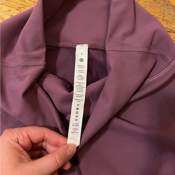Lululemon Wunder Train Short 6”, size 6 - Picture 5 of 5